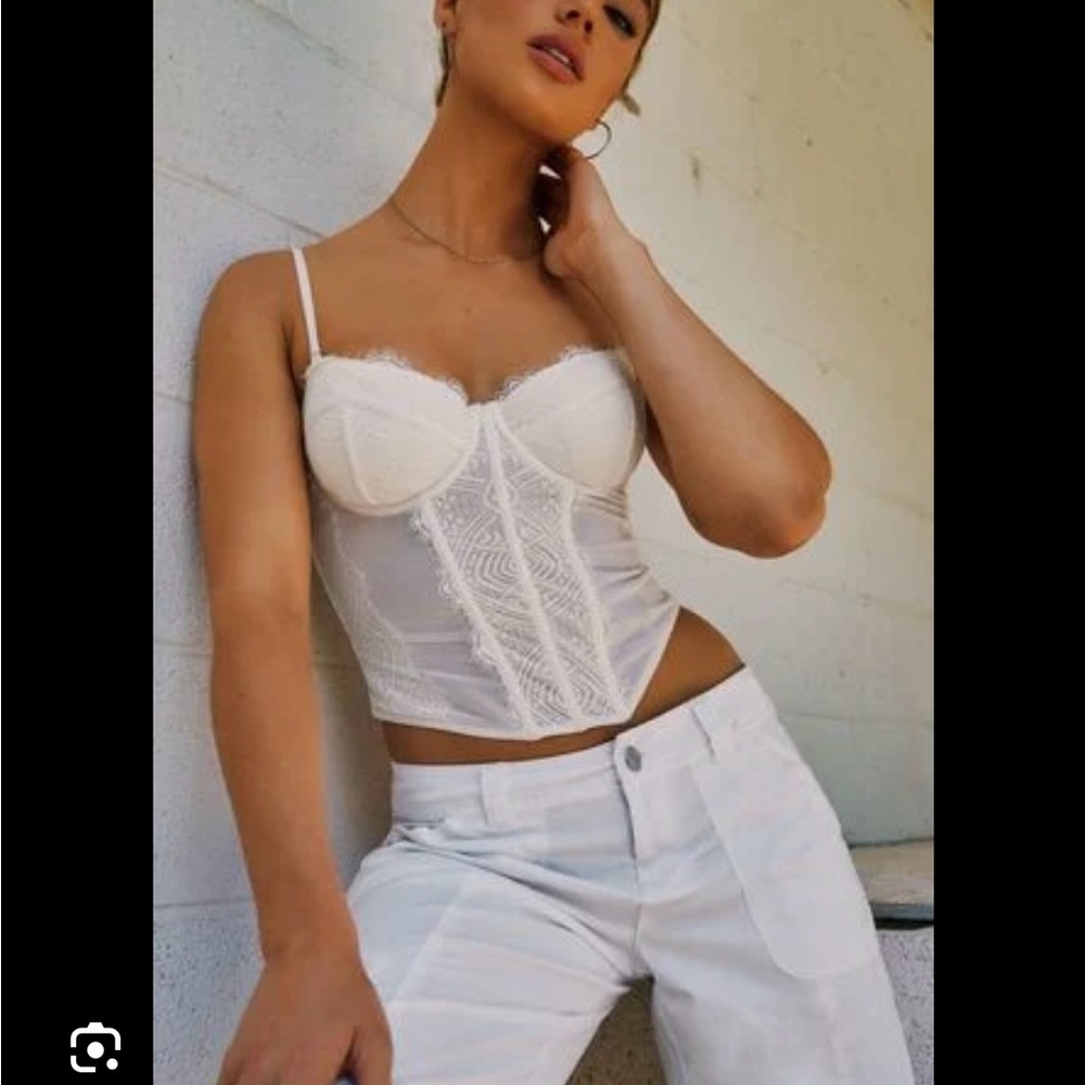Garage corset size large (off white) - Picture 1 of 1